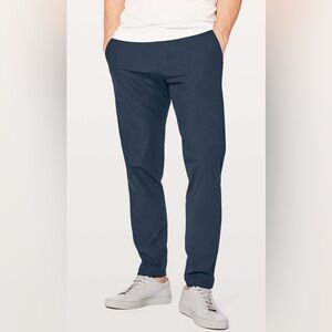 Lululemon- Commission Pant Slim Warpstream- Navy-‎ 34- Like new!!!!
